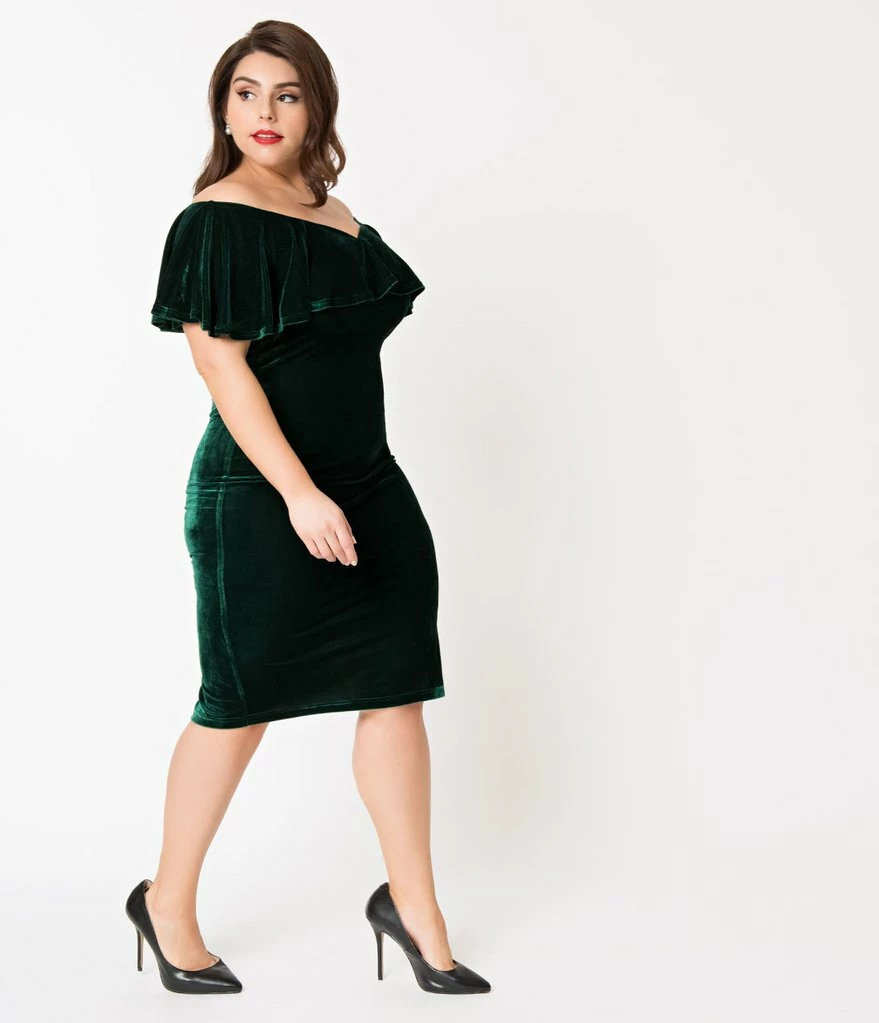 Unique Vintage Sophia Velvet Wiggle Dress - Green 4 Unique Vintage Sophia Velvet Wiggle Dress - Green