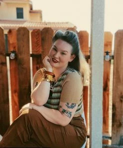 Bombshell Boutique 15 Star Struck Clothing 1940s Repro Sweater - Tan