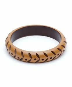 Splendette Midi Almond Carved Bangle