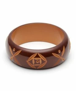 Splendette Wide Walnut Carved Bangle