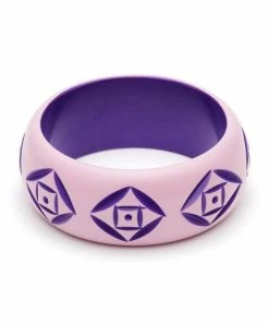 Splendette Wide Clematis Carved Bangle