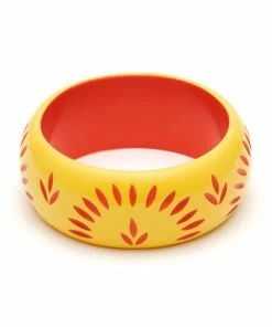Splendette Wide Sunrise Carved Bangle