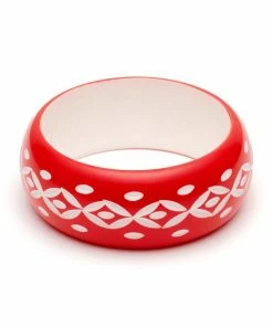 Splendette Wide Lover Carved Bangle