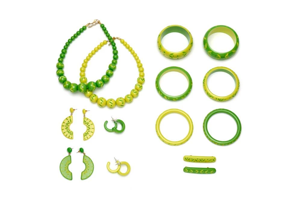 Splendette Carved Bead Necklace - Lime 4 Splendette Carved Bead Necklace - Lime
