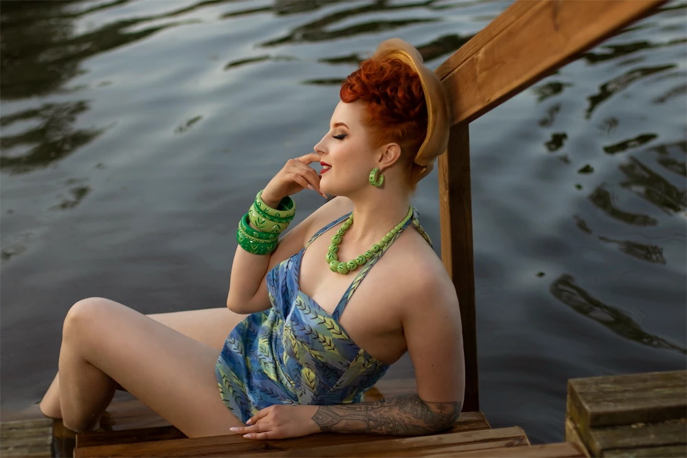 Splendette Wide Spring Carved Bangle 5 Splendette Wide Spring Carved Bangle