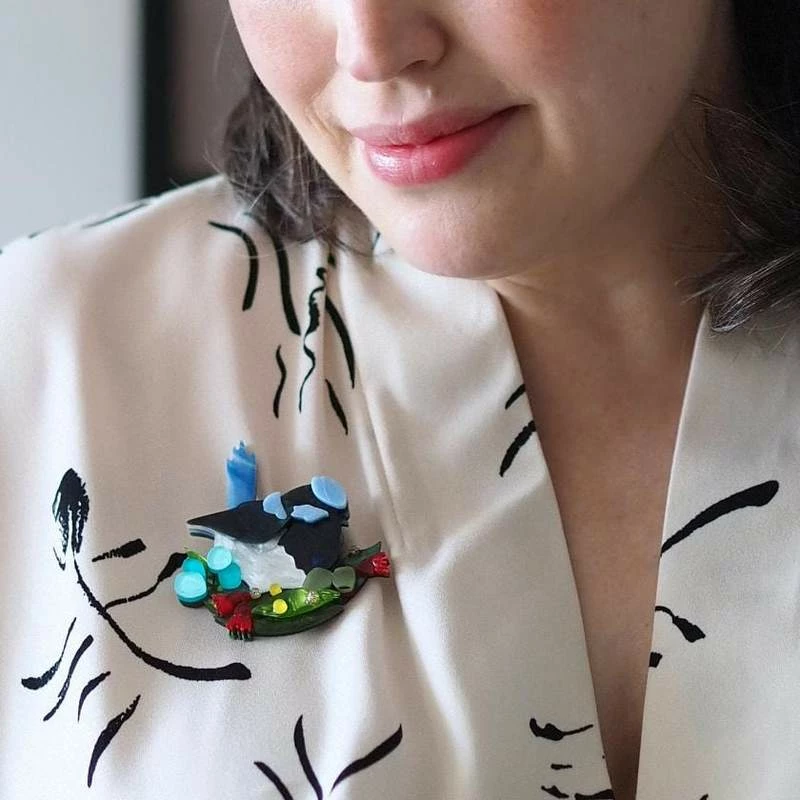 Erstwilder An Australian Christmas A Splendid Christmas Brooch 5 Erstwilder An Australian Christmas A Splendid Christmas Brooch